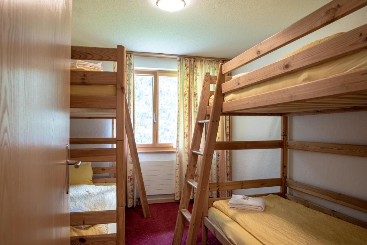 Typically Swiss Hotel Ermitage Кандерштег Экстерьер фото