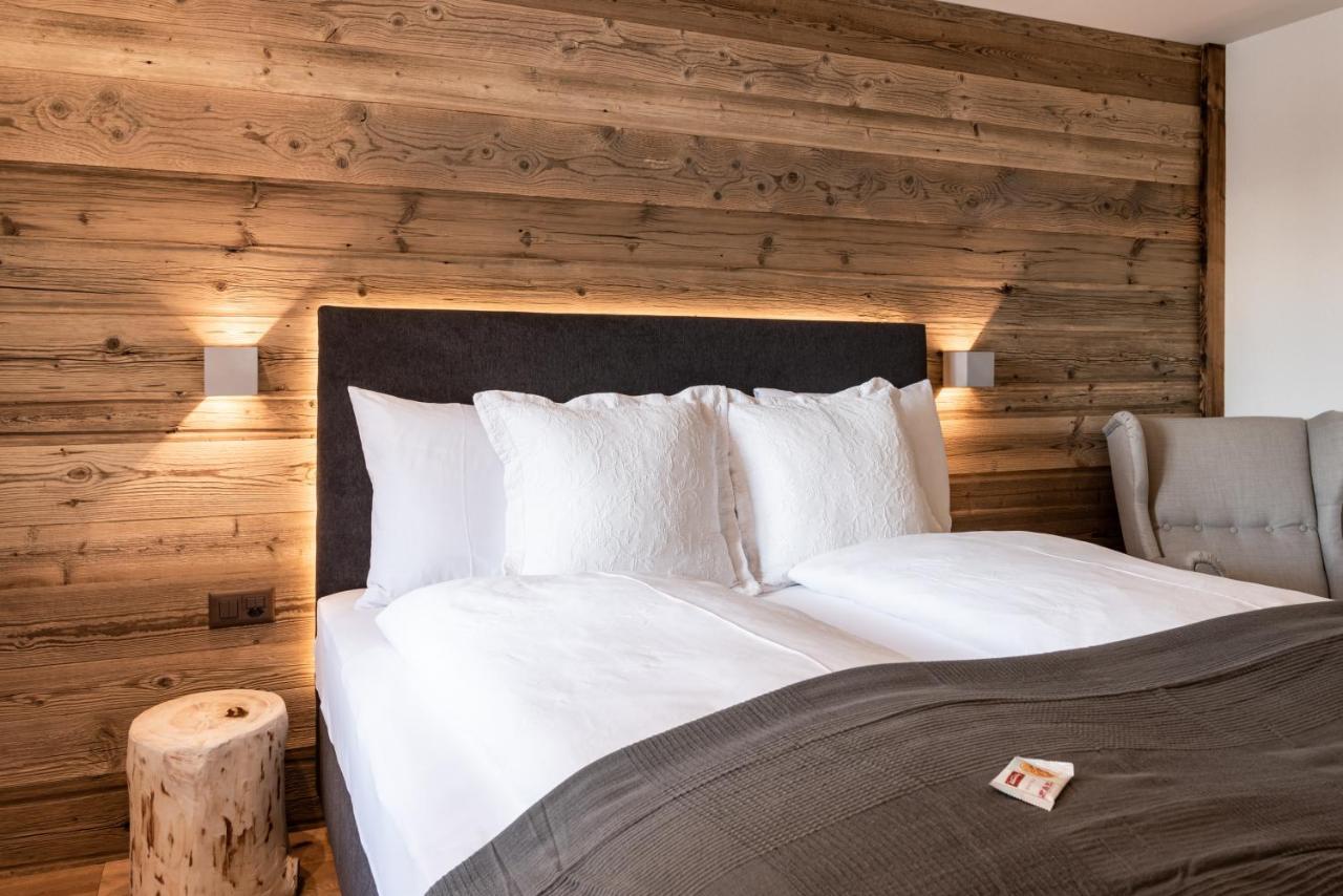 Typically Swiss Hotel Ermitage Кандерштег Экстерьер фото