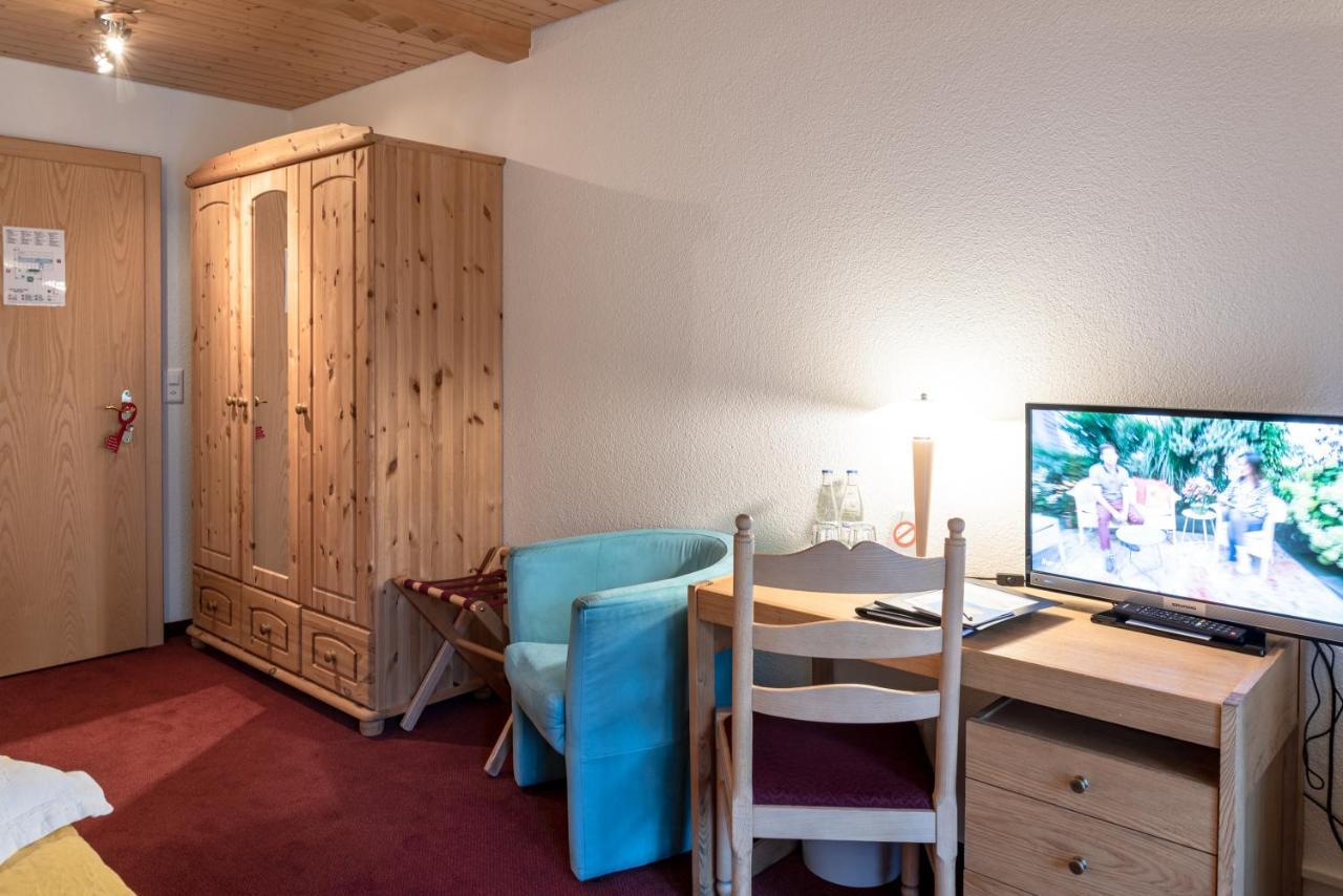 Typically Swiss Hotel Ermitage Кандерштег Экстерьер фото